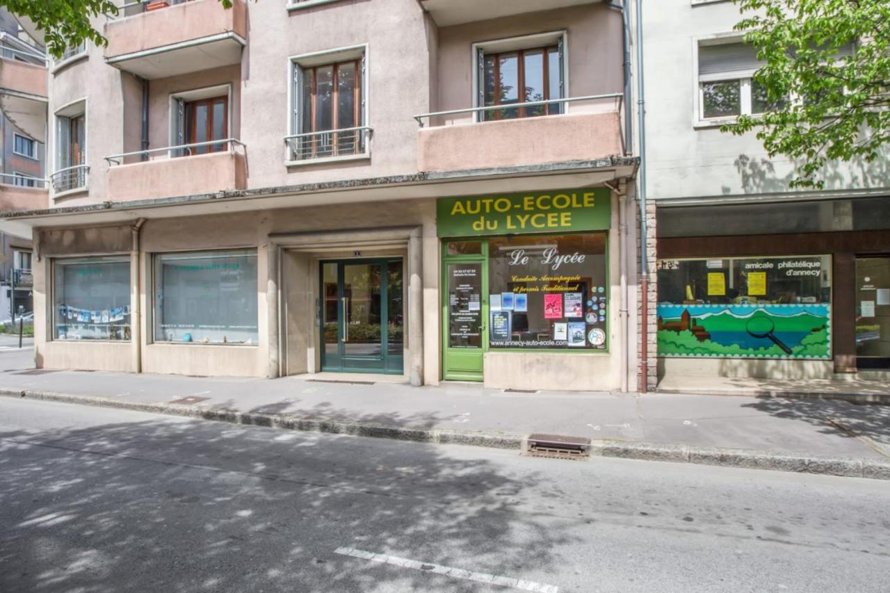 Modern 1Br With Terrace And A Breathtaking View In Annecy Appartement Buitenkant foto