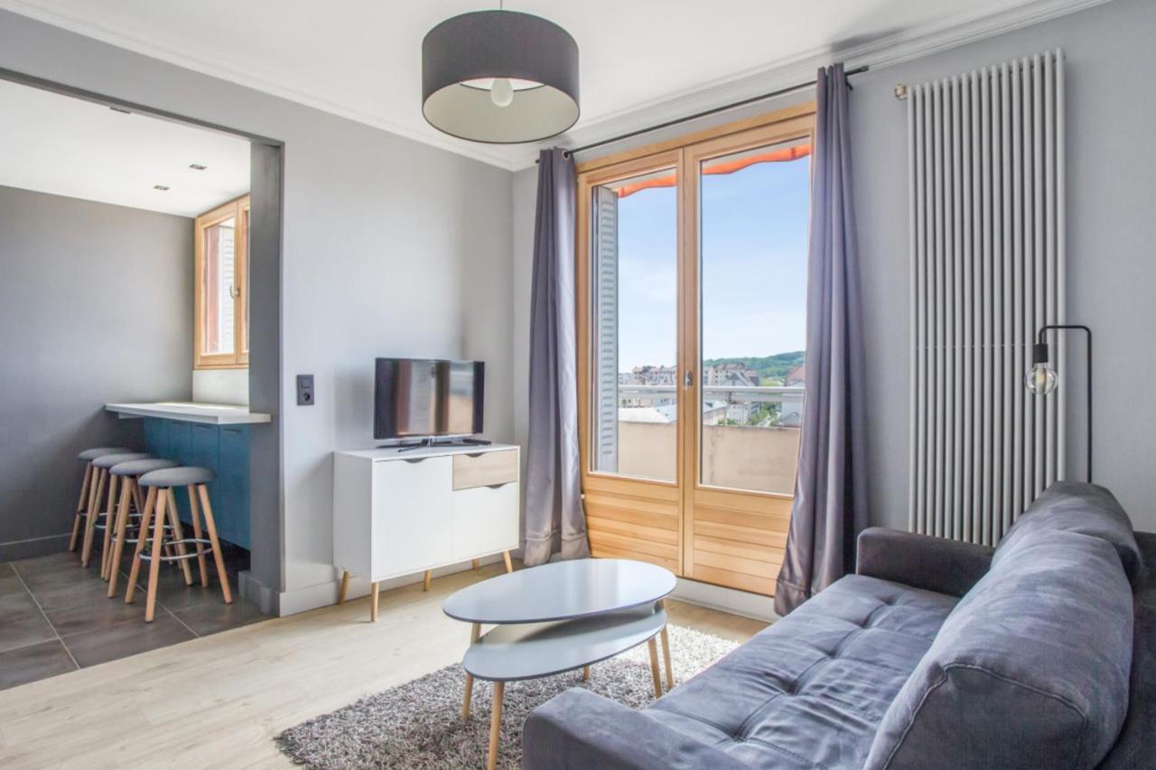 Modern 1Br With Terrace And A Breathtaking View In Annecy Appartement Buitenkant foto