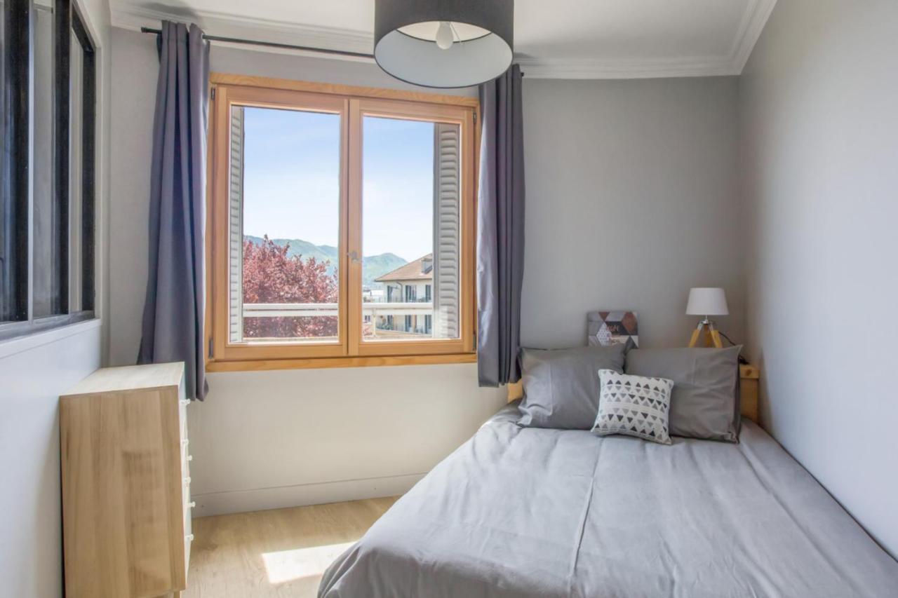 Modern 1Br With Terrace And A Breathtaking View In Annecy Appartement Buitenkant foto